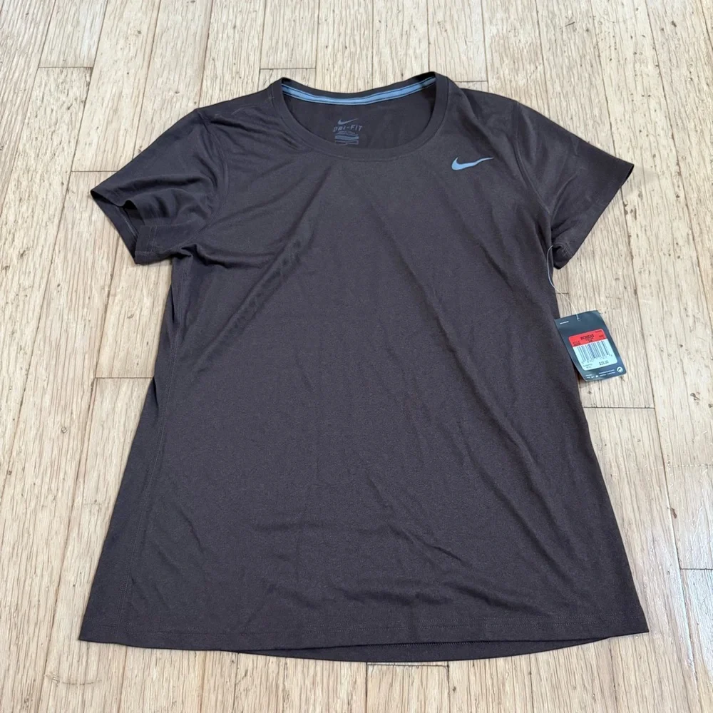 NIKE WOMENS LEGEND TEE - Picture 2 of 6